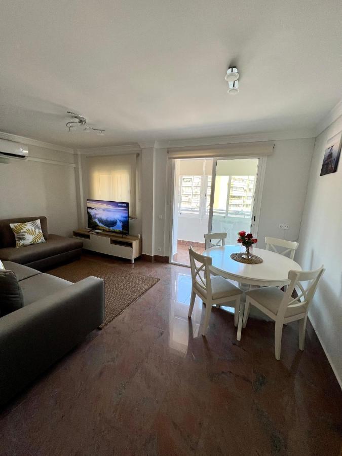 Apartamentos Prestige Málaga Suites II Esterno foto